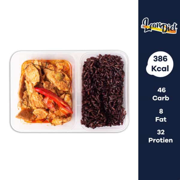 พะแนงอกไก่